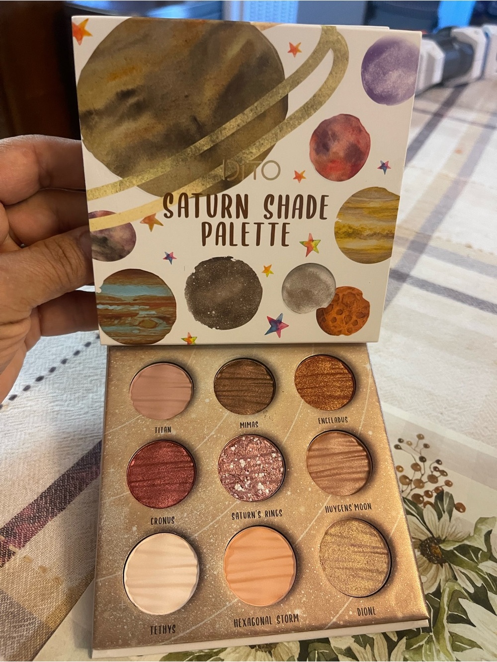 Saturn Shade Palette — Warm Pink, Copper & Gold Eyeshadows